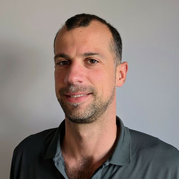 Dr. Stefan Tanasijevic